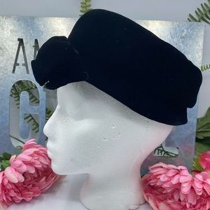 Neiman Marcus Vintage Black Bow Velvet Hat